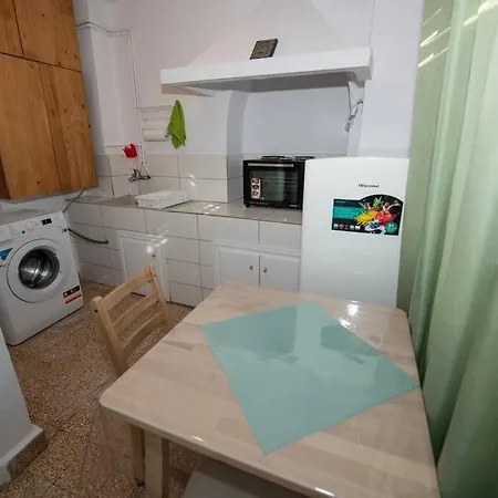 Cosy Flat In The Heart Of * سكوبيلوس تاون