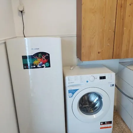 Cosy Flat In The Heart Of سكوبيلوس تاون